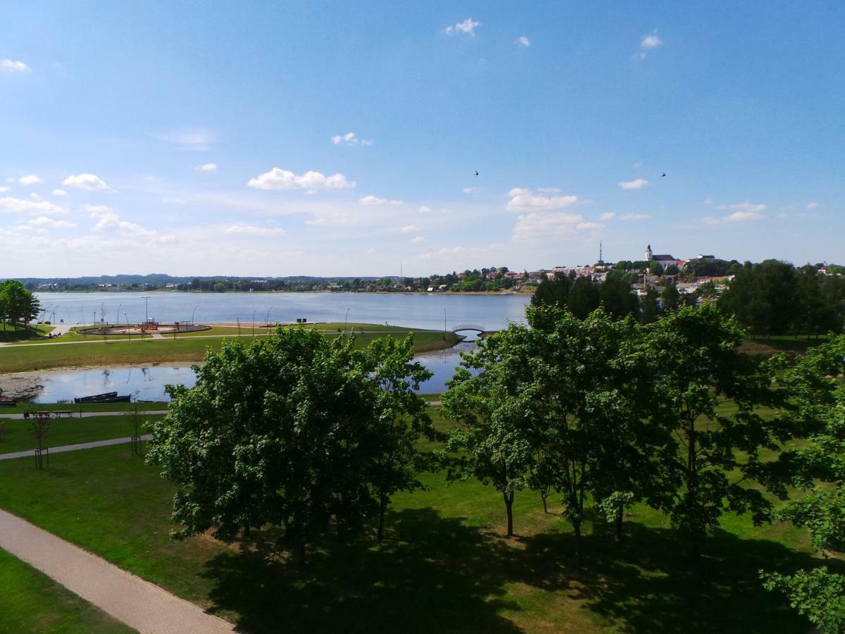 Cozy Apartment With A Wonderful Lake View เตลเช ภายนอก รูปภาพ